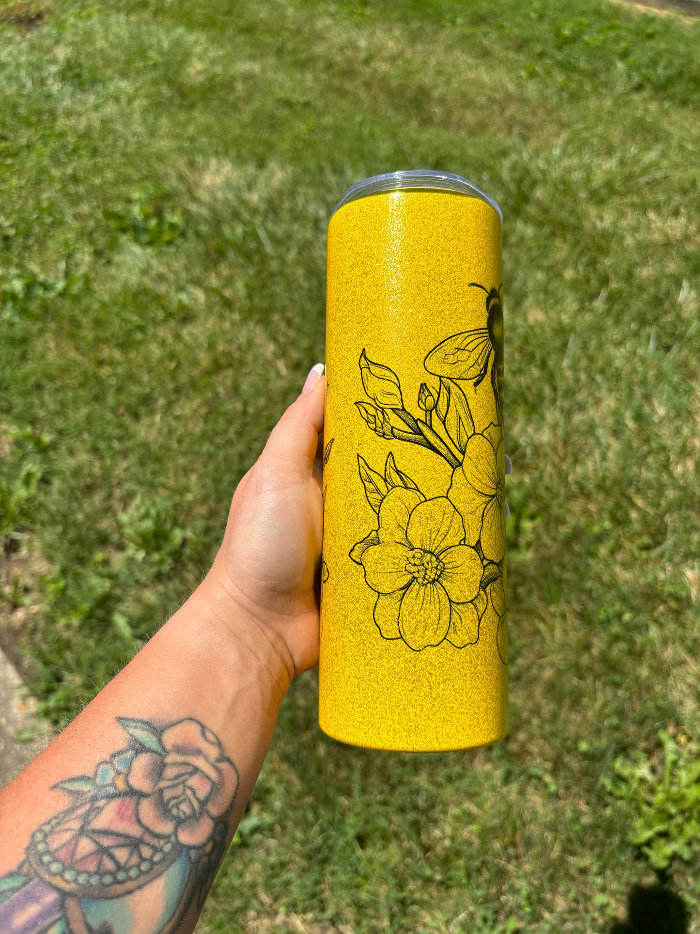 Bumblebee Glitter Tumbler